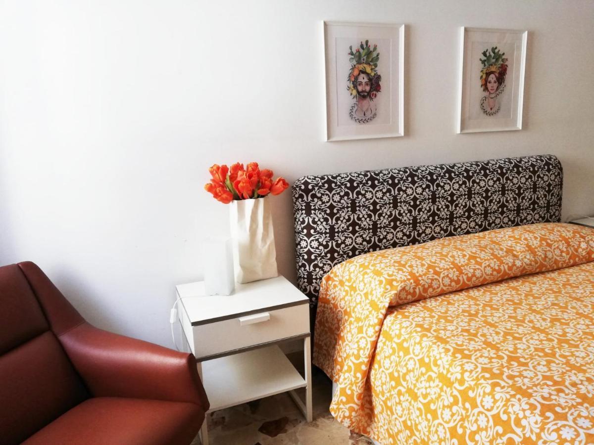 Trinaco B&B Катания Екстериор снимка