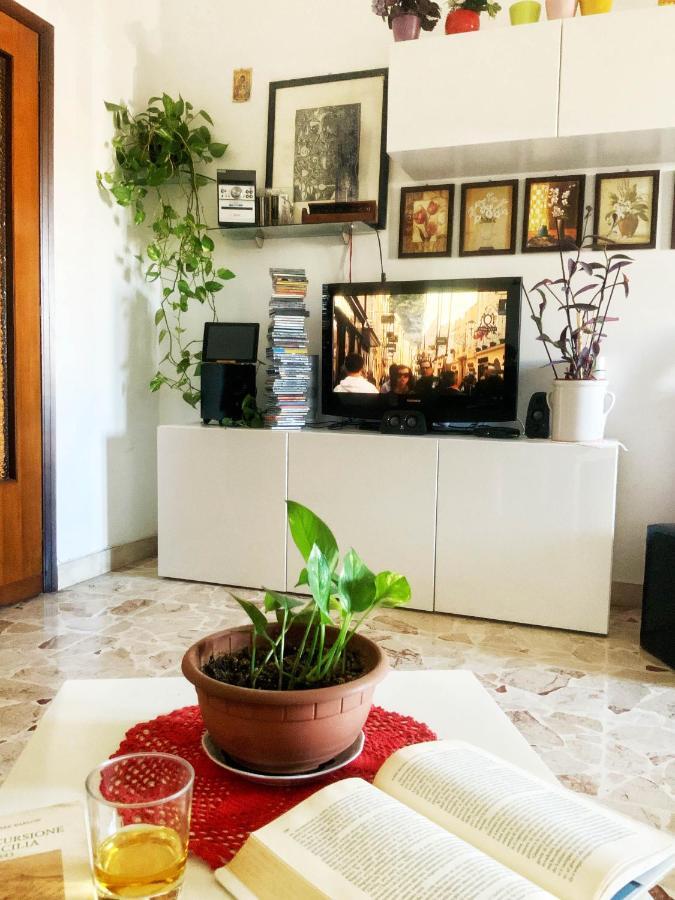 Trinaco B&B Катания Екстериор снимка
